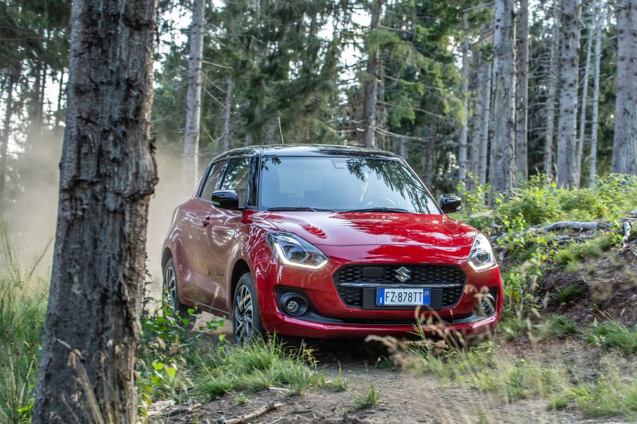  Suzuki Swift Hybrid AllGrip 2020 года  (фото 5 из 27)